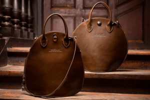 Advantages and Disadvantages of Buying Leather Bags