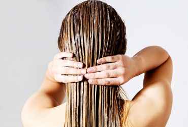 How to exfoliate the scalp and product build up